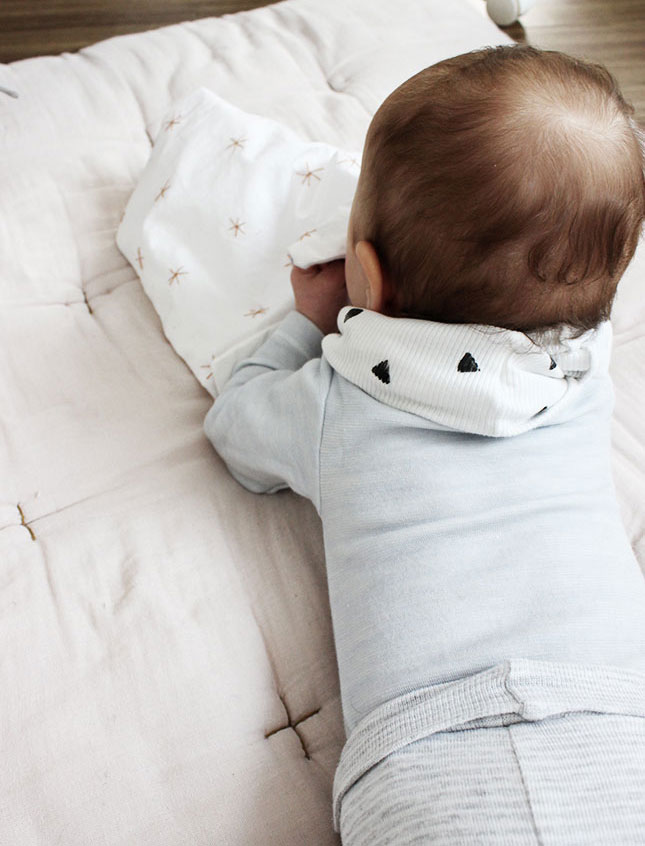 DIY: Baby-Schlauchschal und Knistertuch